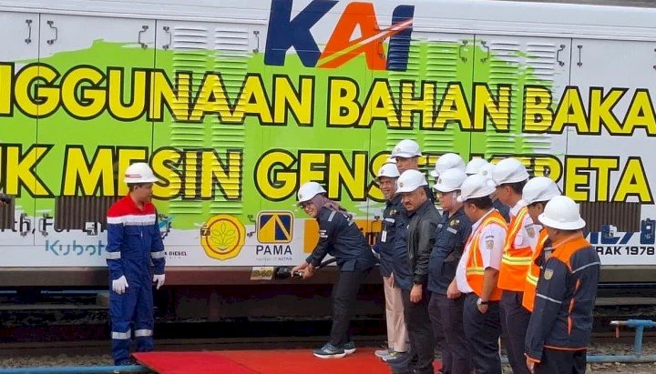 Dukung Penggunaan B40 KAI Bangun Fasilitas Pengisian 5 Lokasi